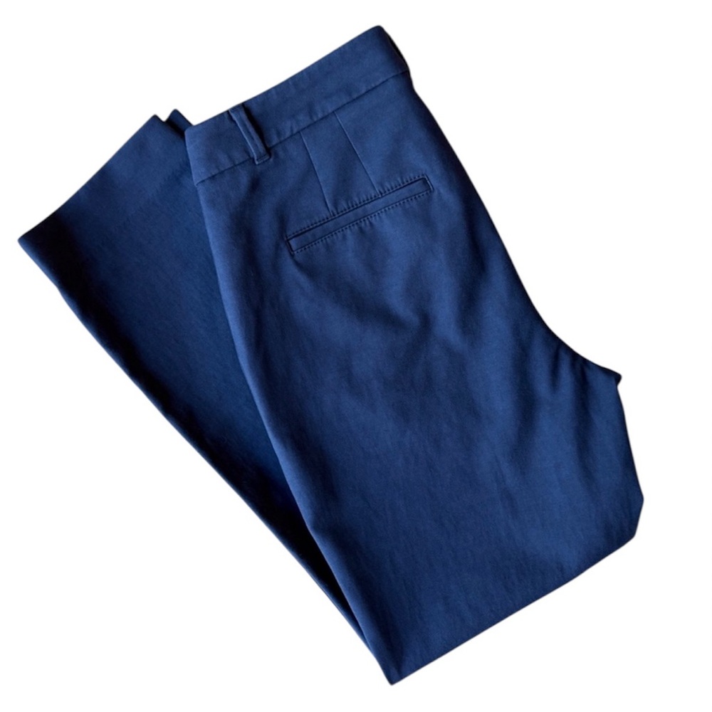 White House Black Market Navy Elle Slim Ankle Size 8 Comfort Stretch